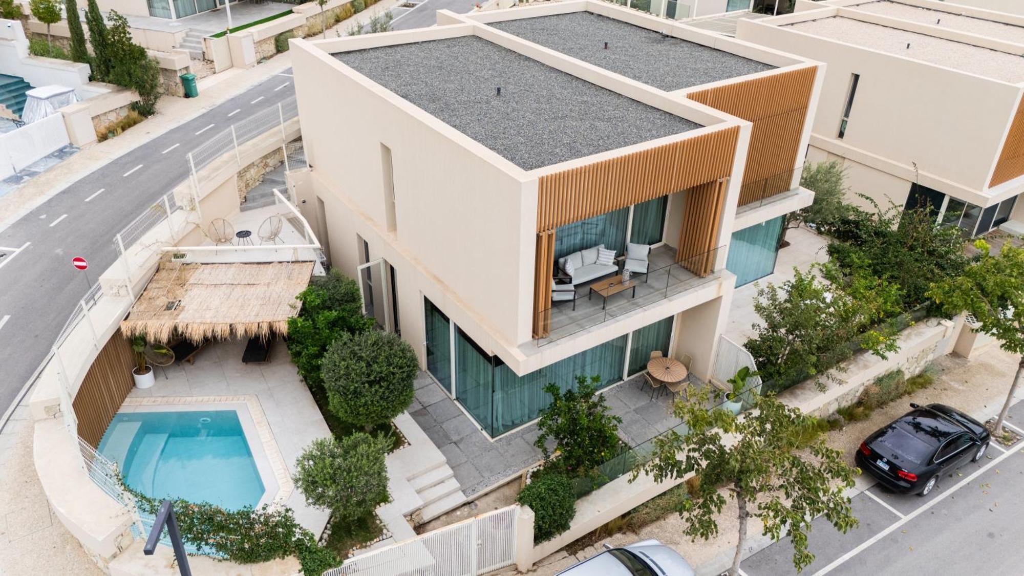 Green Coast Resort & Residences 94 Paljasa Exterior photo
